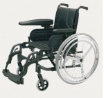 Облегченная инвалидная коляска для управления одной рукой Action 3 NG HEMI