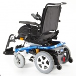 Дорожная кресло-коляска с электроприводом Bora Invacare