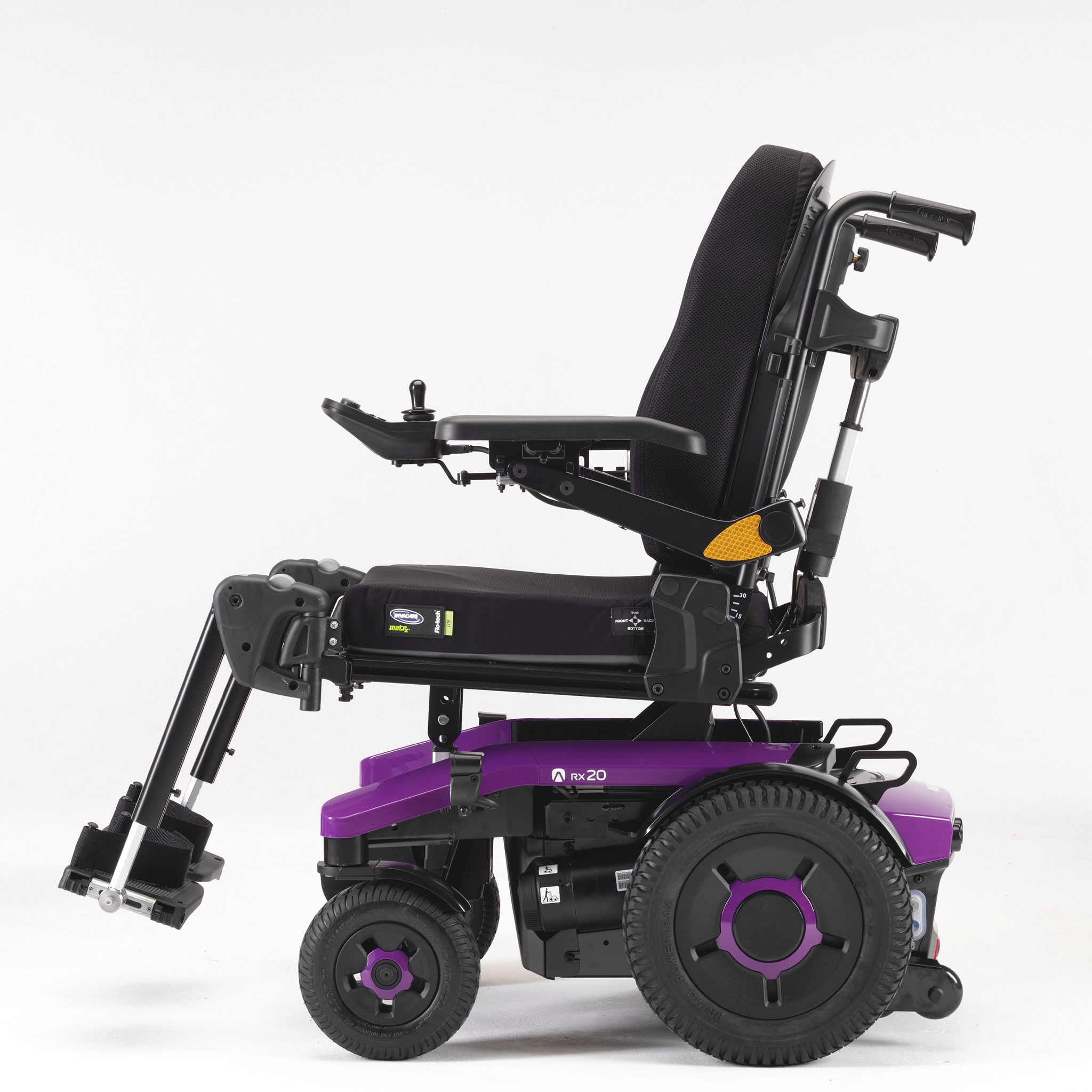 Кресло колесное с электроприводом Invacare AVIVA RX20 (базовая комплектация)